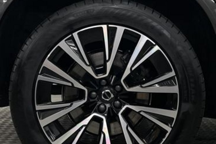 Volvo XC90 XC90 T8 AWD Recharge 7SITZ+AHK+MEMO+STANDHEIZUNG