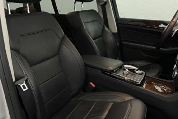 Mercedes-Benz GLS 400 GLS 400 4M AMG 7SITZ+PANO+AHK+LUFT+LED+360+MEMO+