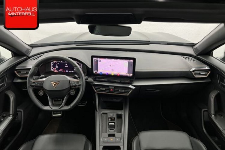 Cupra Formentor Formentor VZ5 2.5 TSI 4D CARBON PANO+MEMO+360+