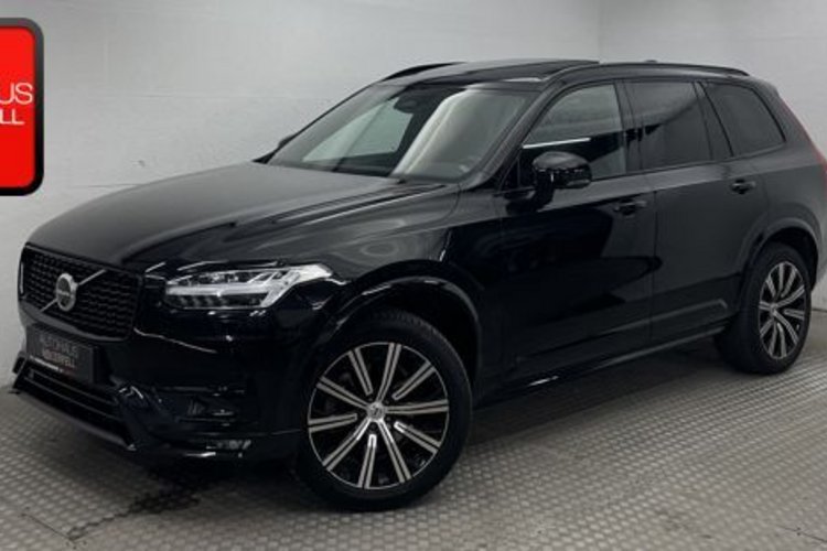 Volvo XC90 XC90 B5 D AWD Plus Dark 7SITZ+PANO+AHK+MEMORY+