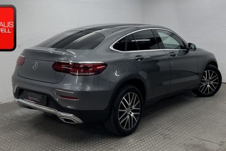 Mercedes-Benz GLC 300 GLC 300 d 4M COUPE AHK+HUD+360+DISTRONIC+LED+