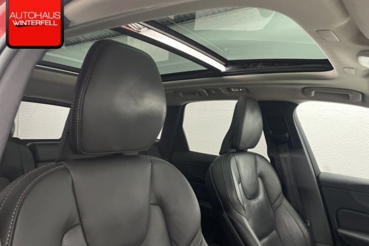 Volvo XC60 XC60 B4 D AWD Ultimate Bright PANO+AHK+B&amp;W+LUFT+