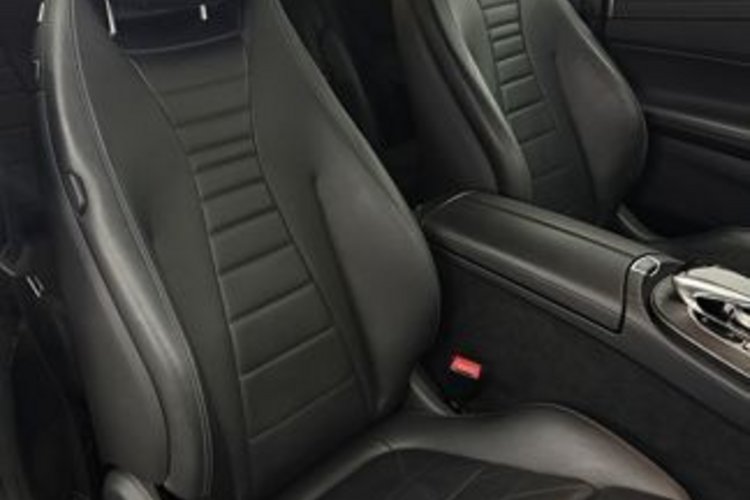 Mercedes-Benz E 200 E 200 Coupe AMG SPORT LED+WIDESCREEN+KAMERA+