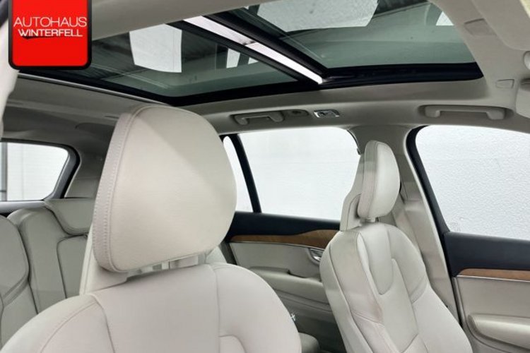 Volvo XC90 XC90 B5 AWD PANO+22Z+HUD+H&amp;K+KAMERA+LED+ALARM+