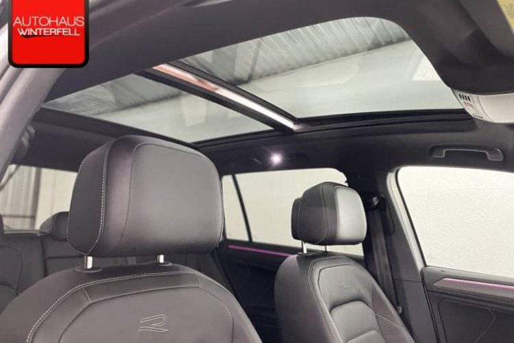 Volkswagen Tiguan Tiguan 2.0 TDI 4M R-LINE BLACK PANO+AHK+STANDH+