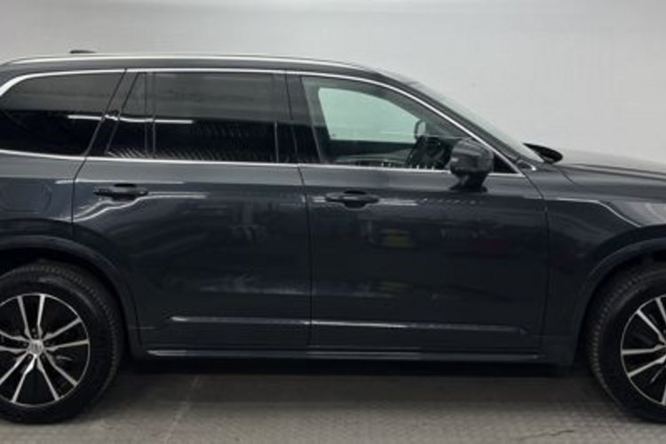 Volvo XC90 XC90 B5 AWD 7SITZ+PANO+AHK+360+HUD+H/K+STANDHZG+