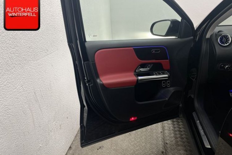 Mercedes-Benz GLA 250 GLA 250 e AMG NIGHT EXKLUSIV PANO+360+KEYLESS+