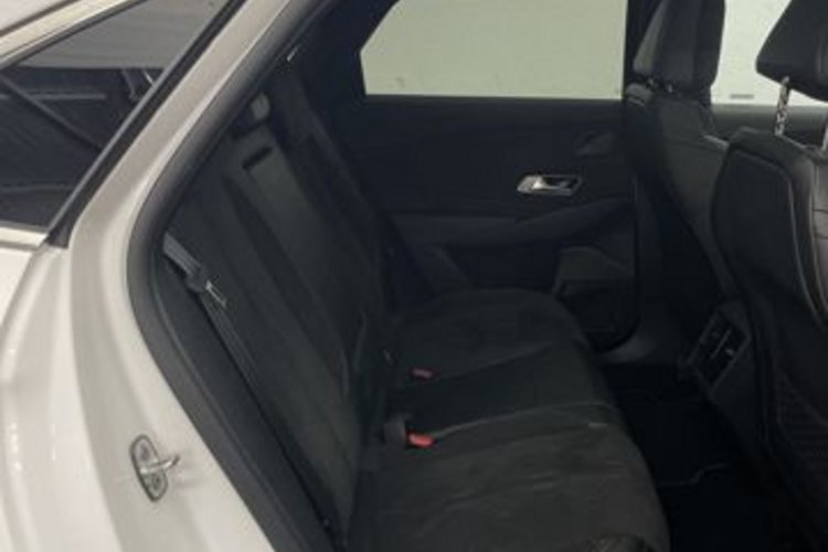 DS Automobiles DS7 (Crossback) DS7 CROSSBACK PureTech 180 Performance Line+PANO