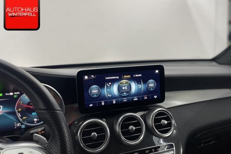 Mercedes-Benz GLC 300 GLC 300 de Coupe 4M AMG NIGHT CARBON AIRMATIC+