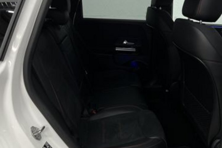 Mercedes-Benz B 250 B 250 e AMG NIGHT CARBON KAMERA+DIGITAL+LED+MBUX