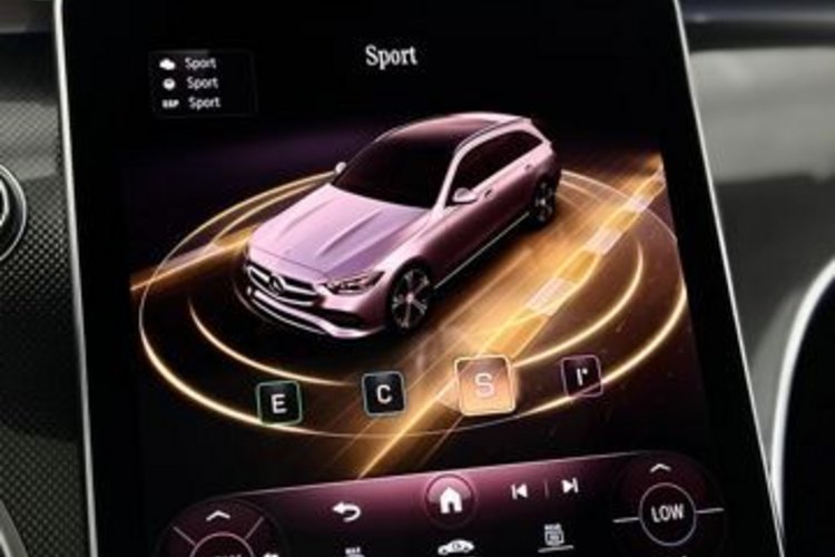 Mercedes-Benz C 220 C 220 d T 4M AMG NIGHT PANO+DIGITAL+DISTRONIC+