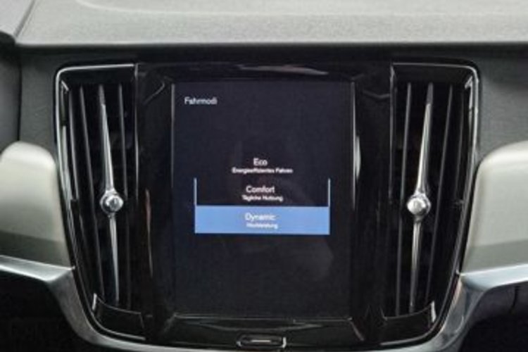 Volvo V90 V90 B4 PRO PANO+360+HUD+MEMORY+INTELLISAFE+LED+