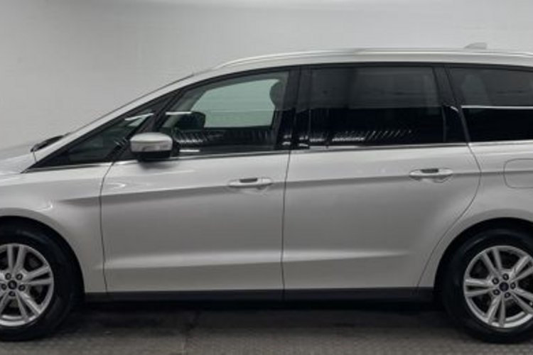 Ford Galaxy Galaxy 2.0 Titanium 7SITZ+PANO+AHK+MEMORY+KAMERA