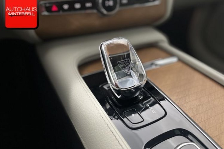 Volvo XC90 XC90 T8 INSCRIPTION RECH AWD 7SITZ+PANO+LUFT+360