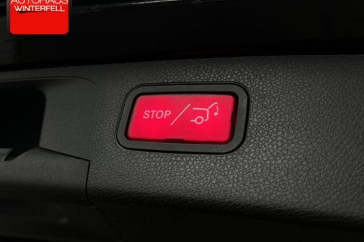 Mercedes-Benz E 300 E 300 d 4M T EXCLUSIVE KAMERA+LED+NAVI+CARPLAY+
