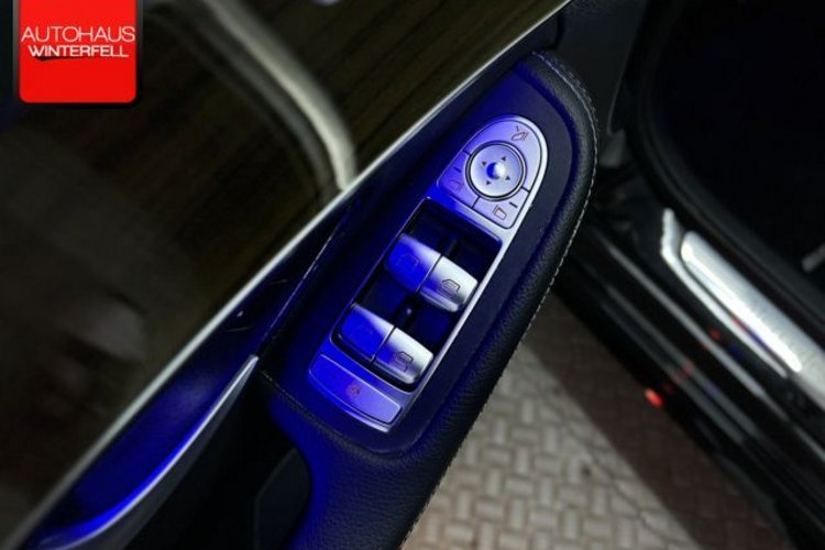 Mercedes-Benz C 220 C 220 d AMG LINE KAMERA+MULTIBEAM+KEYLESS+DISTRO