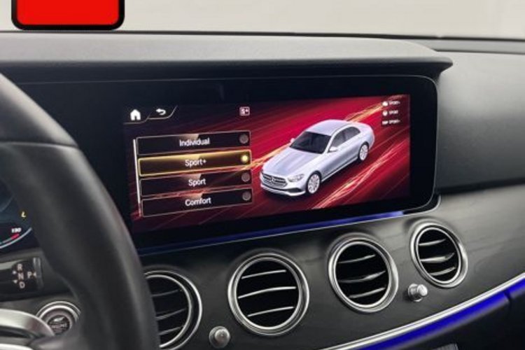 Mercedes-Benz E 400 E 400 d 4M AMG NIGHT MEMO+360+BURMESTER+DISTRO+