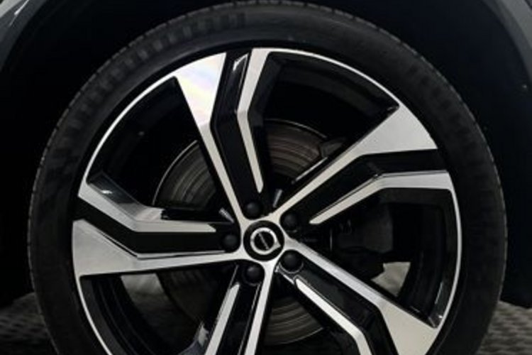 Volvo XC90 XC90 Recharge T8 AWD R-DESIGN 7SITZ+22Z+HUD+360+