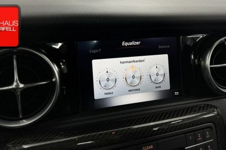 Mercedes-Benz SLC 43 AMG SLC 43 AMG PERFOR CARBON KAMERA+MEMO+KEYLESS