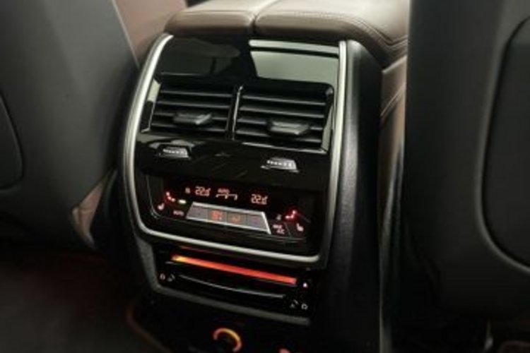 BMW X7 X7 xDrive 40 d M SPORT PANO-SKY+TV-FOND+LASER