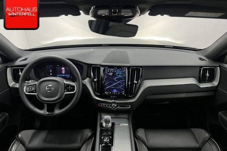 Volvo XC60 XC60 B5 AWD PLUS DARK PANO+GOOGLE+MEMO+KRISTALL+