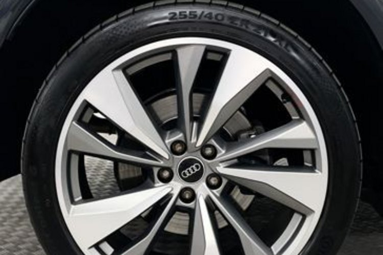 Audi Q5 Q5 Sportback 50 TDI qu S line PANO+OLED+MEMO+360