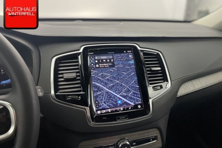 Volvo XC90 XC90 T8 PLUS DARK RECH AWD 7SITZ+PANO+AHK+STANDH