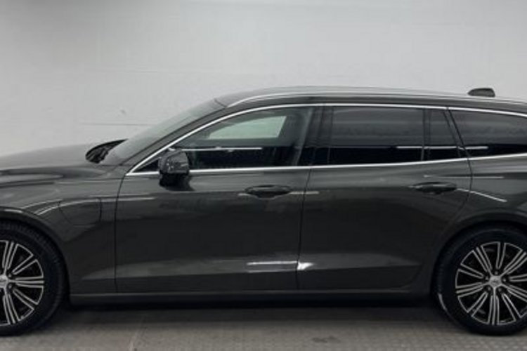 Volvo V60 V60 T8 INSCRIPTION RECH AWD AHK+KAMERA+KEYLESS+