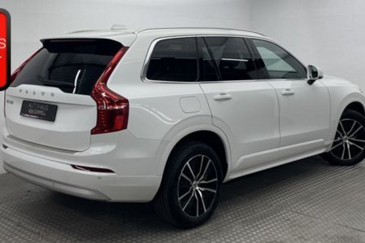 Volvo XC90 XC90 B5 D AWD 7SITZER+AHK+MEMORY+360+KEYLESS+