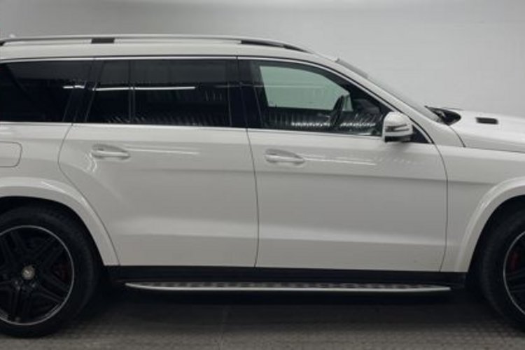 Mercedes-Benz GL 350 GL 350 4M AMG SPORT 7SITZ+GSD+AHK+NACHT+STANDHZG