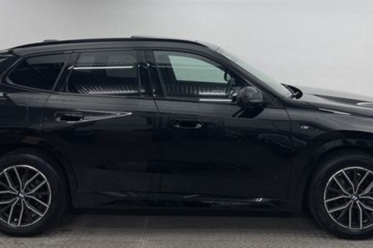 BMW X1 X1 xDrive 23 i M SPORT PANO+H/K+MEMO+MASSAGE+ACC