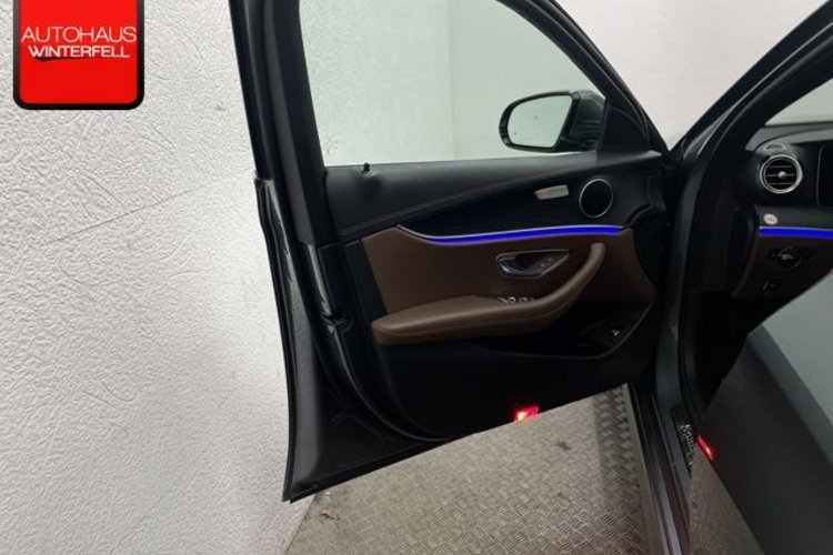 Mercedes-Benz E 400 E 400 d 4M AMG SPORT 20Z+STANDHEIZUNG+KAMERA+