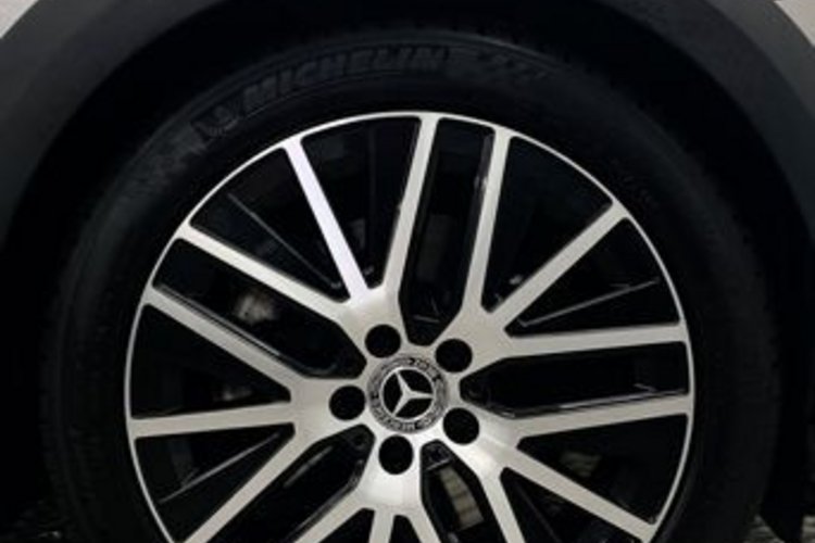 Mercedes-Benz E 220 E 220 d 4M T All-Terrain Avantgarde MBUX+MBEAM+