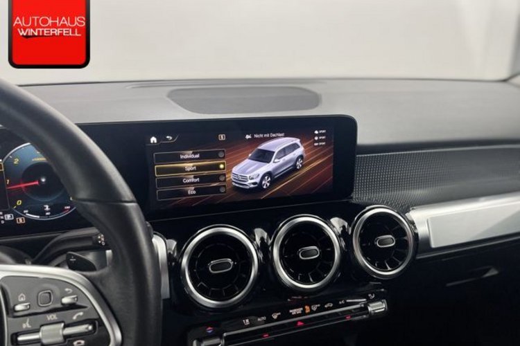 Mercedes-Benz GLB 180 GLB 180 d PROGRESSIVE NIGHT 7SITZER+DIGITAL+MBUX