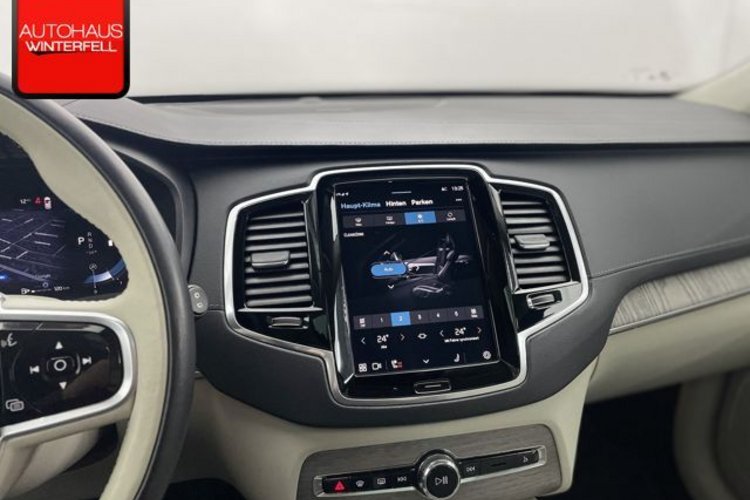 Volvo XC90 XC90 B5 AWD ULTIMATE BRIGHT 7SITZ+PANO+AHK+NUBUK