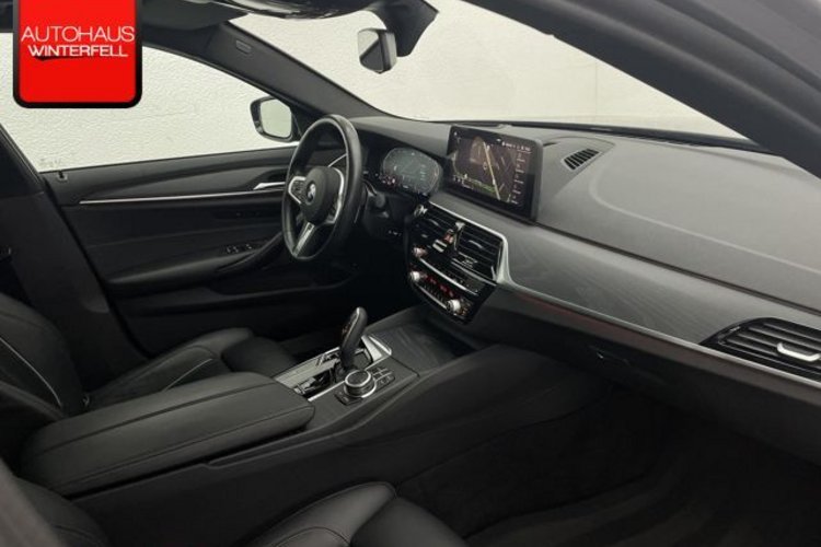 BMW 540 540 d xDrive Touring M SPORT PANO+HUD+MEMO+H/K+