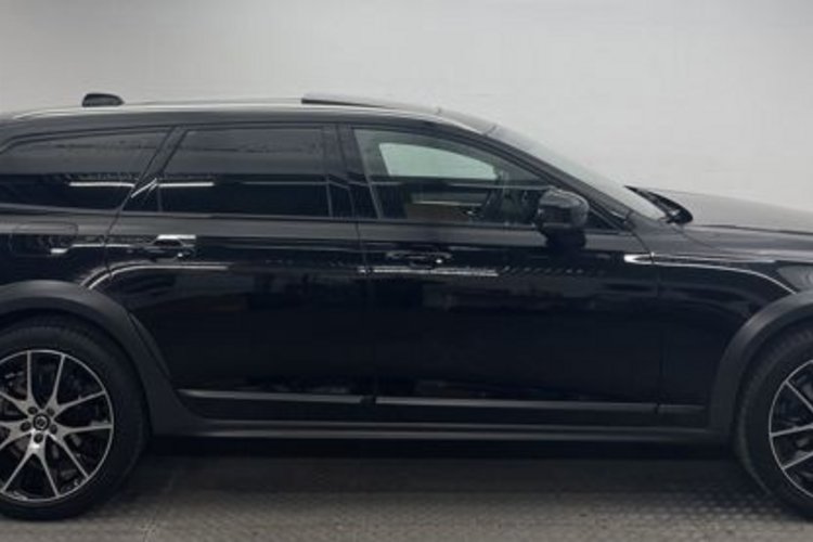 Volvo V90 Cross Country V90 Cross Country D4 AWD Pro MEMO+STANDHZG+AHK