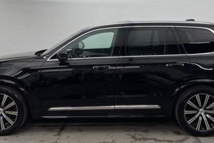 Volvo XC90 XC90 B5 D AWD Plus Bright 7SITZ+PANO+LUFT+AHK+
