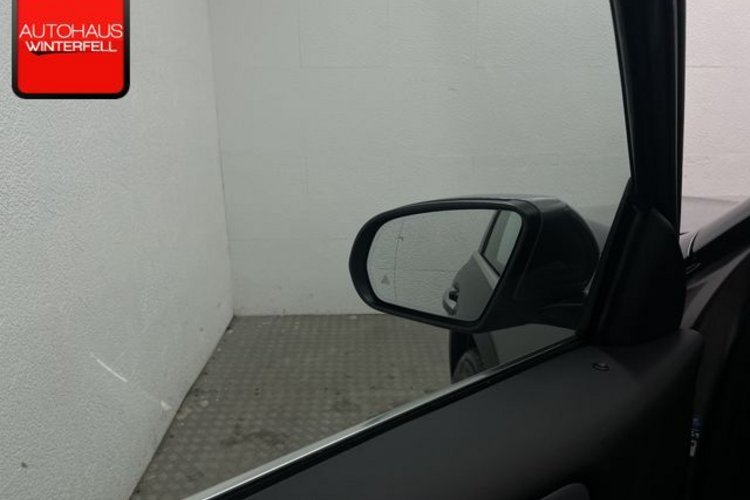 Mercedes-Benz GLB 200 GLB 200 7SITZ+PANO+AHK+MEMO+KAMERA+DISTRONIC+