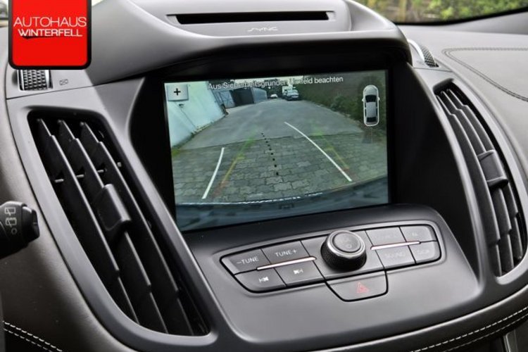 Ford Kuga Kuga 2.0 TDCi 4x4 Aut. Vignale PANO+AHK+KAMERA+