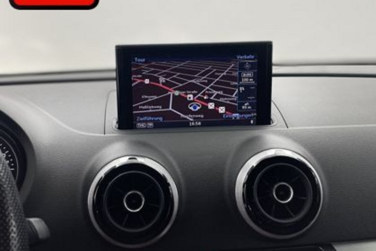 Audi A3 A3 Sportback 1.6 TDI S line ROTOR+KEYLESS+ACC+