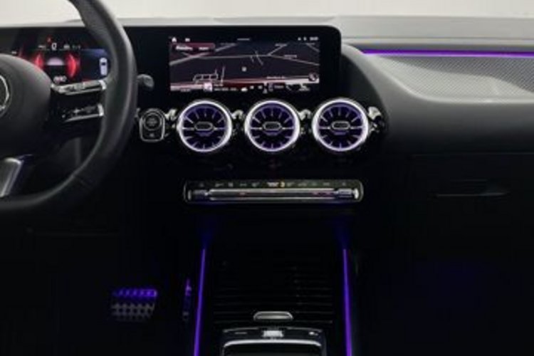 Mercedes-Benz B 200 B 200 AMG LINE ADVANCED PLUS PANO+360+HUD+MEMORY