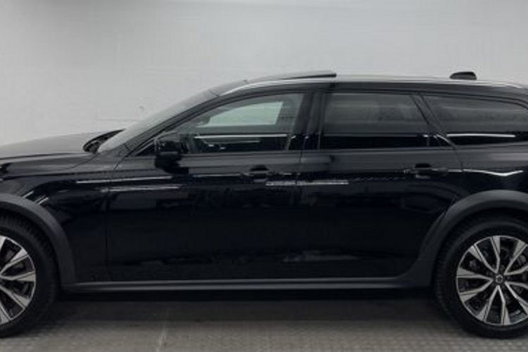 Volvo V90 Cross Country V90 Cross Country Plus B4 AWD PANO+360+AHK+MEMO+