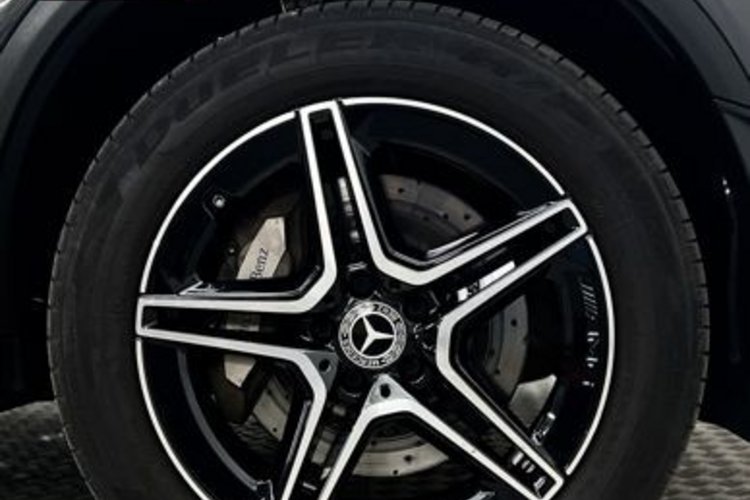 Mercedes-Benz GLC 300 GLC 300 4M AMG NIGHT PANO+AHK+MEMORY+KAMERA+LED+