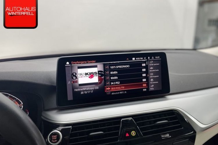 BMW 530 530 d xDrive Touring INDIVIDUAL+PANO+AHK+MEMO+