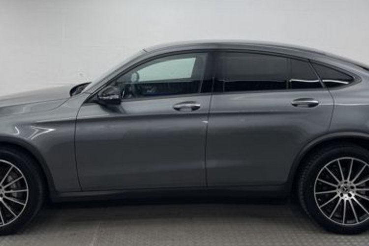 Mercedes-Benz GLC 200 GLC 200 4M COUPE AMG PLUS NIGHT DIGITAL+KEYLESS+