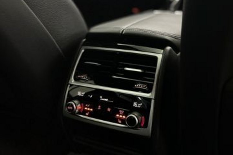 BMW 730 730 d xDrive M SPORT GSD+LASER+MASSAGE+SOFT+H/K+