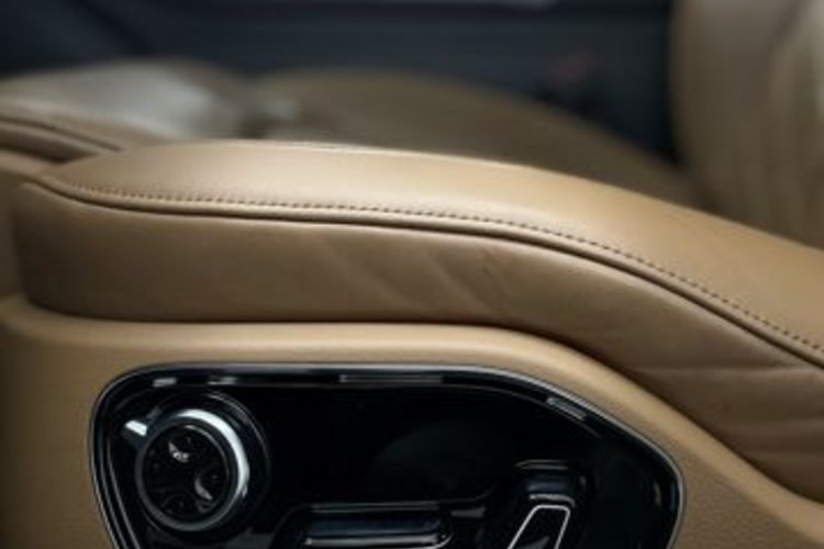 Audi S8 S8 4.0 TFSI Qu CARBON ESD+AHK+HUD+BOSE+MATRIX+