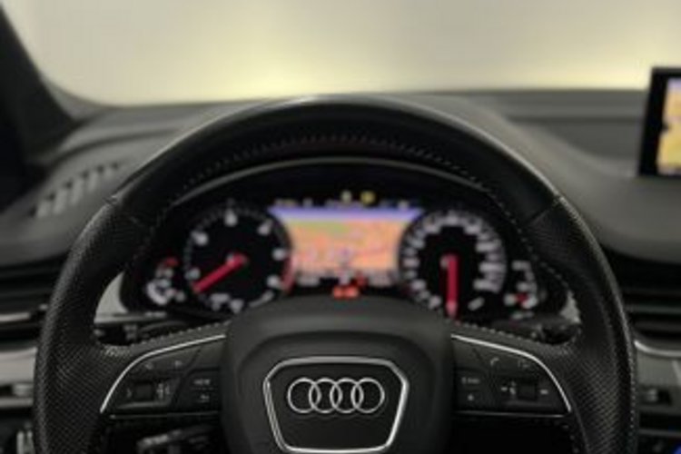 Audi Q7 Q7 50 TDI qu S line 7SITZ+PANO+22Z+LUFT+AHK+SOFT