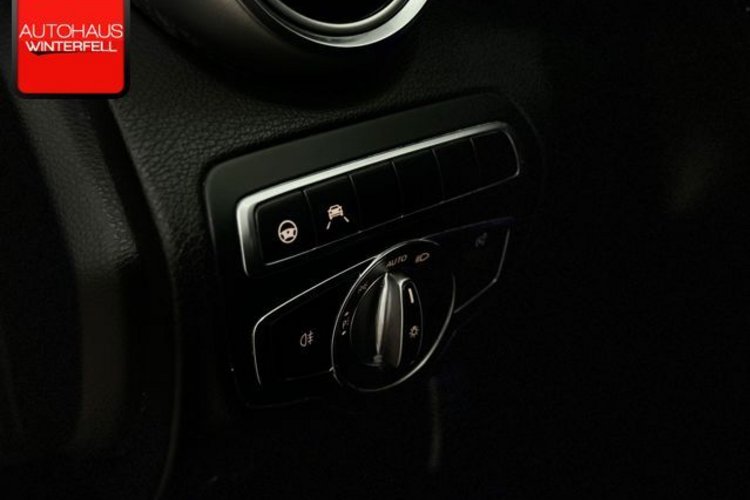 Mercedes-Benz C 220 C 220 d AMG LINE KAMERA+MULTIBEAM+KEYLESS+DISTRO